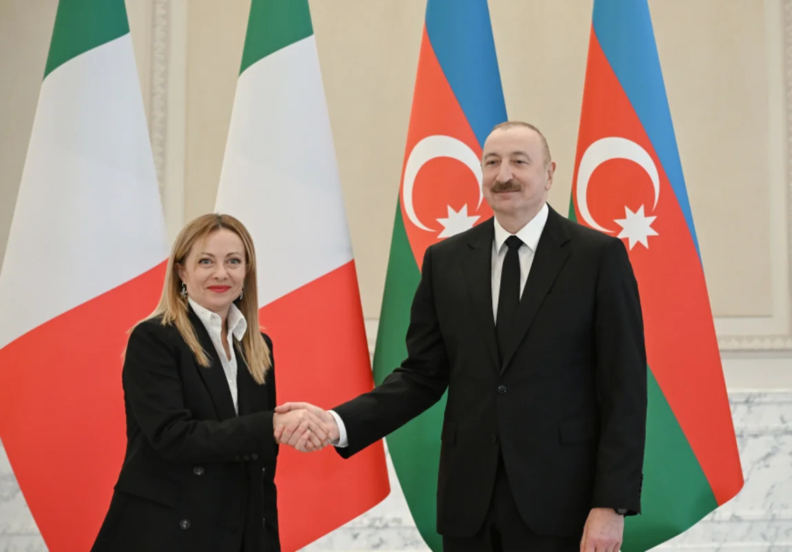 İlham Əliyevin Corcia Meloni ilə təkbətək görüşü keçirilib - FOTO YENİLƏNİB