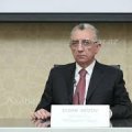 Азизов назначил уволенного начальника на новую должность