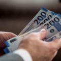 Baş nazir bəzi həkimlərin maaşı ilə bağlı QƏRAR İMZALADI