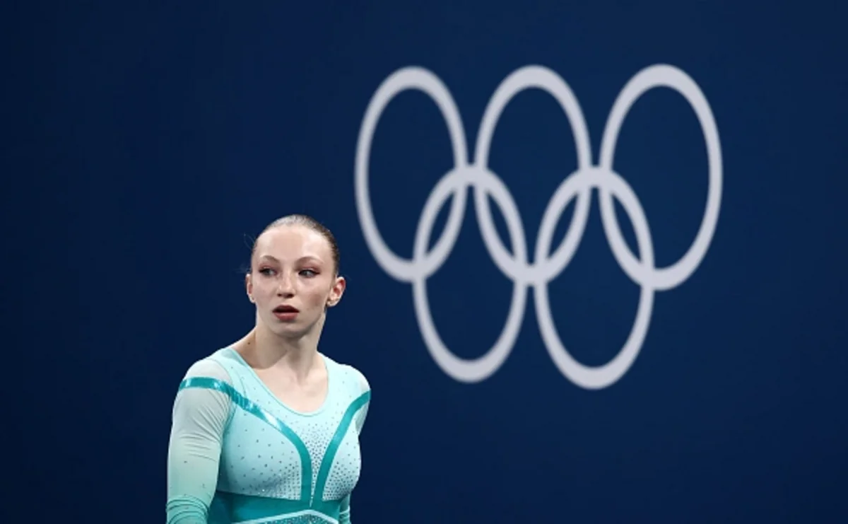 Rumıniyalı Olimpiya medalçısı üçün üzücü xəbər - Yarışlardan kənarlaşdırıldı