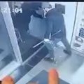 В Барде из платежных терминалов украдено 40 тыс. манатов