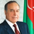 Misir Mərdanov Heydər Əliyev haqqında: “Kabinetində hamımıza mesaj verdi ki, ağlınızı başınıza yığın”