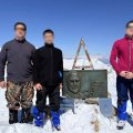 DTX-nin əməkdaşları “Heydər zirvəsi”nə yürüş təşkil edib