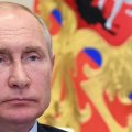Putin: “Oreşnik” nüvə başlıqları ilə təchiz edilə bilər