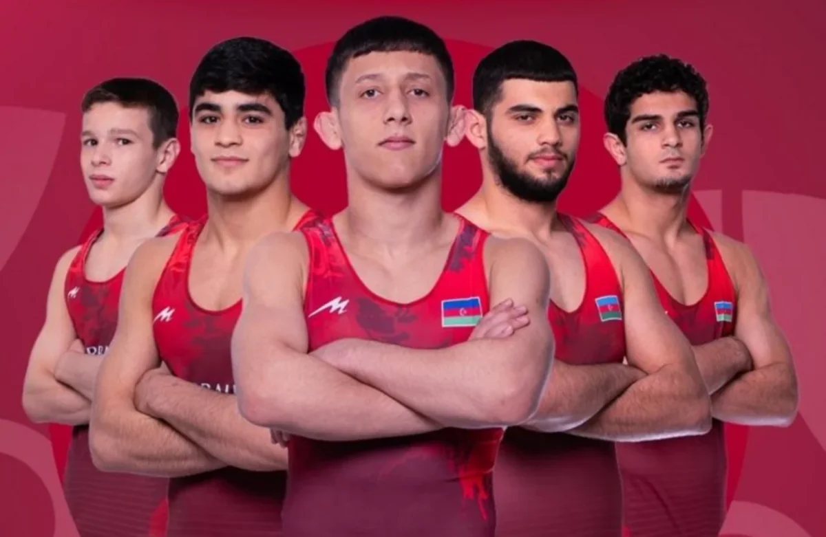 Azərbaycanın yeniyetmə güləşçiləri Avropa çempionatına üç medalla başlayıblar