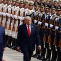 Трамп в Пекине осыпал Си Цзиньпина комплиментами