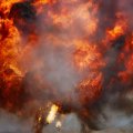 Пожар в Техасе уничтожил железнодорожный мост-ВИДЕО