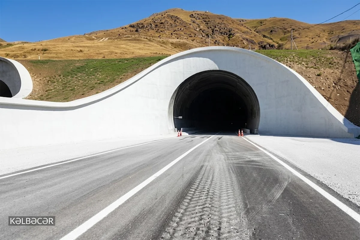 Qafqazın ən böyük tunelindən GÖRÜNTÜLƏR