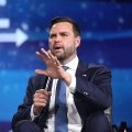 Вэнс поставил Европу перед фактом: пора жить без «мирового жандарма»