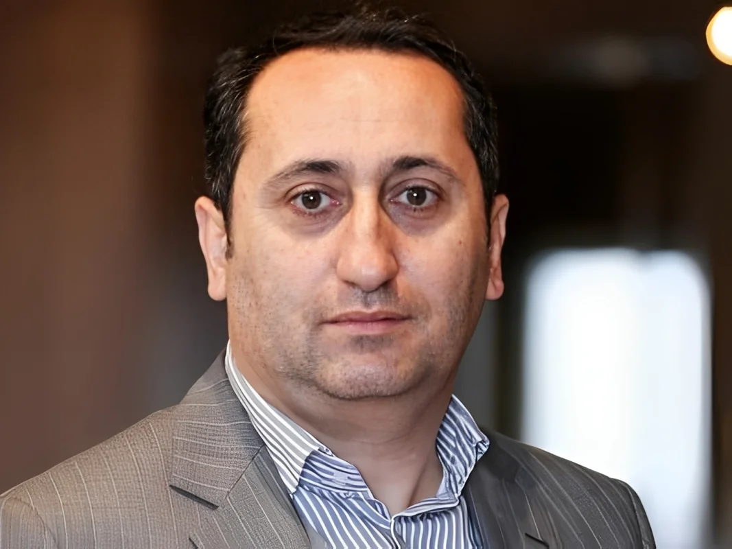 Mehman Mehdiyev vəzifəsindən ayrıldı