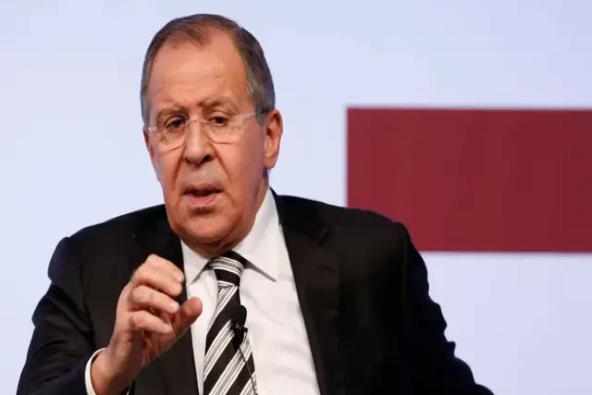 Lavrov Rubioya Rusiyanın Kiyevdəki hərbi obyektlərinə zərbələr endirməyə başladığını bildirib