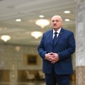 Лукашенко сообщил о скором визите в Минск доверенного лица Макрона