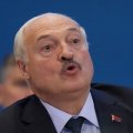 Лукашенко предложил Макрону «поговорить по-мужски» с Путиным
