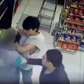 В Баку ограбили магазин, избив продавца-ВИДЕО