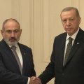 Эрдоган и Пашинян провели телефонный разговор