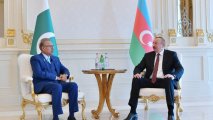 Президенты Азербайджана и Пакистана поговорили по телефону