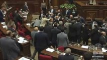 В парламенте Армении произошла драка