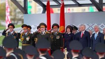 «Парадом Победы в Белоруссии Лукашенко решил напугать коронавирус»