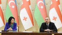 Президент Ильхам Алиев поздравил Саломе Зурабишвили