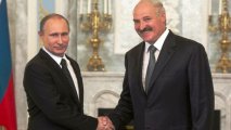 Putin Lukaşenko ilə danışdı
