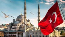 Türkiyə diplomatik qalmaqala görə İtaliyadan hərbi helikopter almaqdan imtina etdi