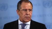 Lavrov Bakıdakı “Qardaşlıq Məzarlığı” Əbədi Xatirə Kompleksini ziyarət edib