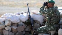 Qırğızıstan və Tacikistan arasında atışma davam edir, danışıqlar baş tutmayıb - VİDEO