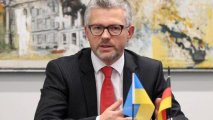 Səfir: “Ukrayna Finlandiya və İsveç kimi tez bir zamanda NATO-ya üzv ola bilər”