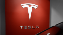 “Tesla” dəmir əsaslı batareyalardan istifadə edəcək