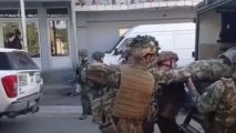 В НАТО подтвердили ранение солдат в Косово- (видео)