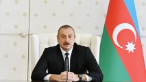 İlham Əliyev və Şavkat Mirziyoyev mətbuata bəyanatlarla çıxış ediblər