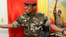 В Гвинее поймали бежавшего из тюрьмы бывшего президента