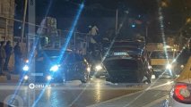 В Баку перевернулся автомобиль: на дороге образовался затор - ВИДЕО