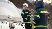 В Грузии спасатели ищут попавшего под лавину мужчину