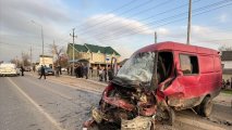 Dağıstanda baş verən mikroavtobus qəzasında iki uşaq ölüb, səkkiz yaralı var