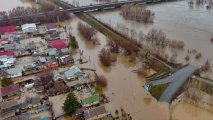 Qazaxıstanda daşqınlar nəticəsində 4,8 mindən çox ev su altında qalıb