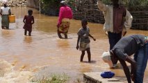 Burundidə leysan yağışları nəticəsində 200 mindən çox insan zərər çəkib