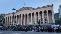 Gürcüstan parlamentində təhlükəsizlik tədbirləri gücləndirilib