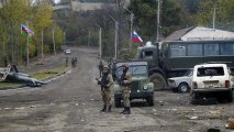 На Лачинской дороге спущен российский флаг - Видео