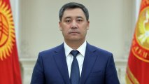 Qırğızıstan prezidenti Bakıda şəhidlərin xatirəsini ANDI