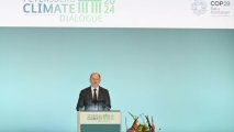 Канцлер Германии: Необходим новый подход к борьбе с изменением климата