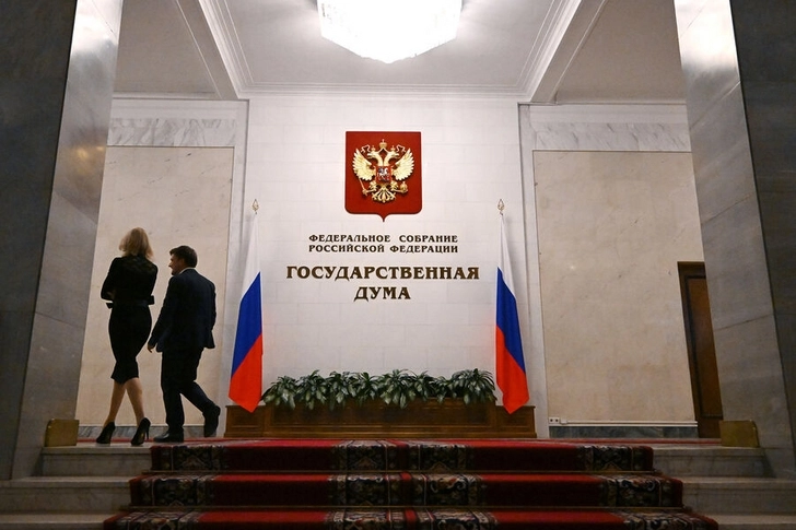 Срок пребывания иностранцев в России может быть сокращен до 90 дней в год