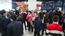 В аэропортах Москвы застряли порядка тысячи граждан Таджикистана