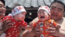 Фестиваль плачущих младенцев прошел в Токио