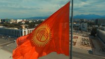 Кыргызстан не советует согражданам ездить в Россию