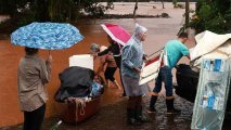 В Бразилии произошло мощнейшее за последние 80 лет наводнение: есть жертвы - ВИДЕО