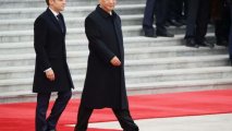 СМИ: Си Цзиньпина рассердила критика со стороны Макрона из-за связей с Россией