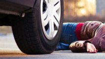 В Баку 16-летнюю девушку сбил автомобиль