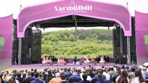 “Xarıbülbül” festivalı təkcə mədəni deyil, həm də siyasi cəhətdən yaddaqalan oldu - ŞƏRH + FOTO
