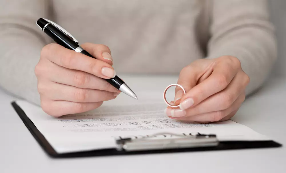 Azərbaycanda boşanmaların əsas səbəbləri açıqlandı